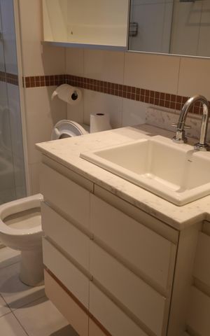 Apartamento para alugar com 326m², 6 quartos e 4 vagasBanheiro da Suíte 2