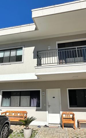 Casa de condomínio à venda com 130m², 3 quartos e 2 vagasFachada