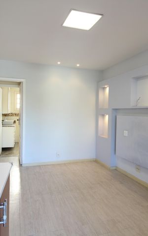 Casa de condomínio à venda com 350m², 5 quartos e 2 vagasQuarto 5 - Suíte