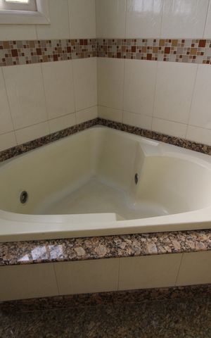 Casa de condomínio à venda com 350m², 5 quartos e 2 vagasQuarto 5 - Banheiro