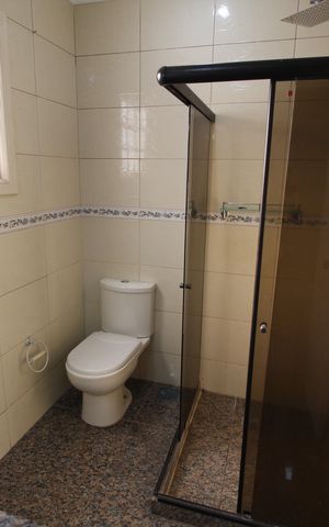 Casa de condomínio à venda com 350m², 5 quartos e 2 vagasQuarto 4 - Banheiro