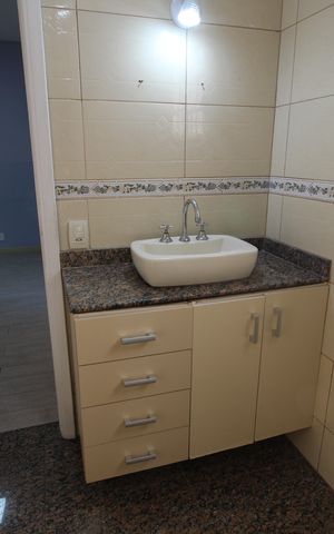 Casa de condomínio à venda com 350m², 5 quartos e 2 vagasQuarto 4 - Banheiro