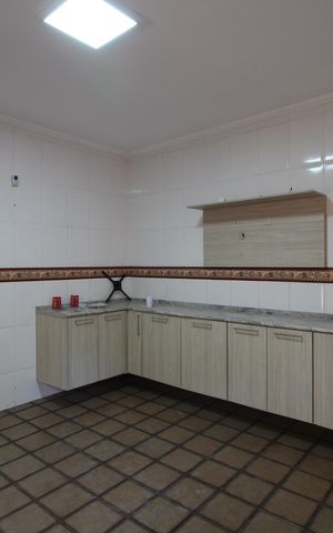 Casa de condomínio à venda com 350m², 5 quartos e 2 vagasCozinha - Copa