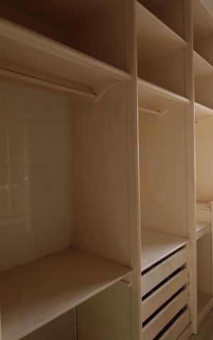Casa de condomínio à venda com 350m², 5 quartos e 2 vagasQuarto 5 - Closet