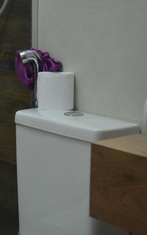 Apartamento à venda com 82m², 2 quartos e 2 vagasBanheiro Social
