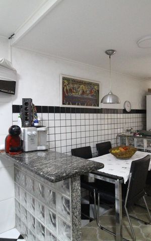Casa de condomínio à venda com 107m², 3 quartos e 1 vagaCozinha