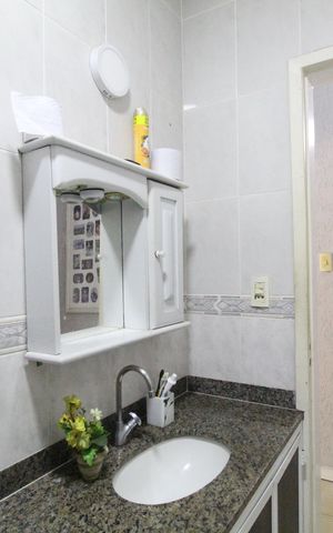 Casa de condomínio à venda com 107m², 3 quartos e 1 vagaBanheiro social