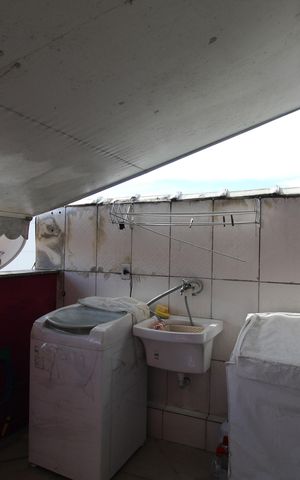 Casa de condomínio à venda com 107m², 3 quartos e 1 vagaÁrea de serviço - Terraço
