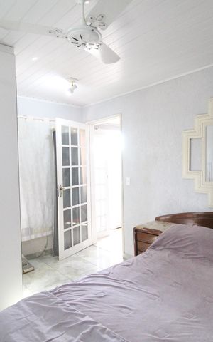 Casa de condomínio à venda com 107m², 3 quartos e 1 vagaSuíte