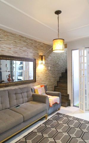 Casa de condomínio à venda com 107m², 3 quartos e 1 vagaSala