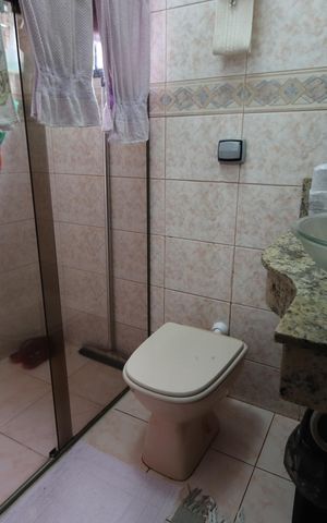 Casa à venda com 90m², 3 quartos e 1 vagaBanheiro da Suíte