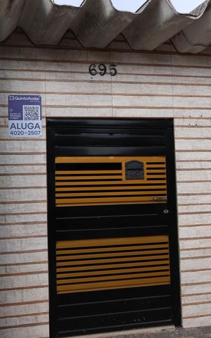 Casa à venda com 90m², 3 quartos e 1 vagaFachada