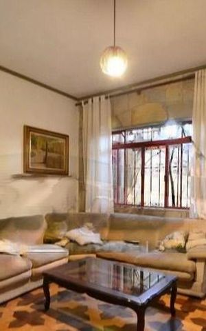 Casa à venda com 170m², 3 quartos e 2 vagas