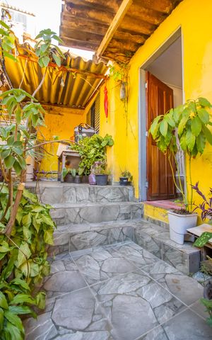 Casa à venda com 125m², 4 quartos e 1 vaga Casa à venda com 125m², 4 quartos e 1 vagaEntrada