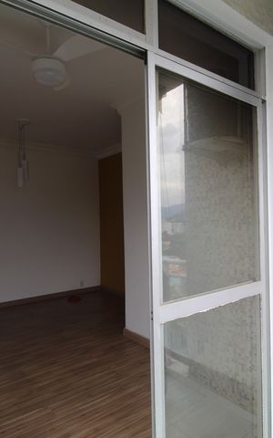 Apartamento à venda com 63m², 2 quartos e 1 vagaSala - Varanda