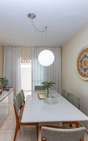 Casa de condomínio à venda com 143m², 3 quartos e 2 vagas Casa de condomínio à venda com 143m², 3 quartos e 2 vagasSala