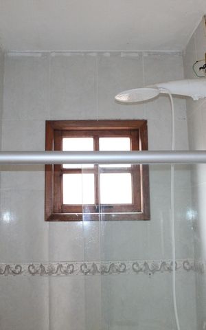 Casa de condomínio para alugar com 120m², 3 quartos e 2 vagasBanheiro da Suíte 1