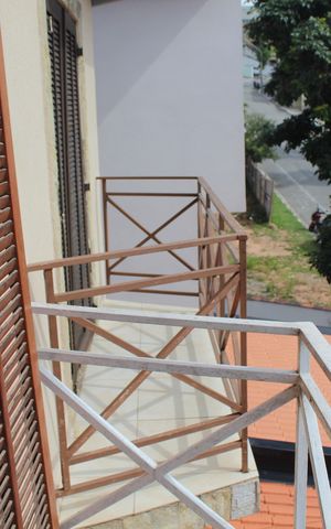 Casa de condomínio para alugar com 120m², 3 quartos e 2 vagasSacada
