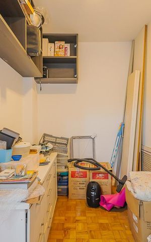 Apartamento à venda com 158m², 2 quartos e 1 vagaÁrea de Serviço - Quarto