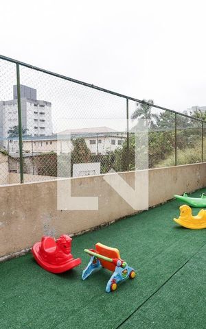 Apartamento para alugar com 56m², 2 quartos e 1 vagaÁrea comum - Playground