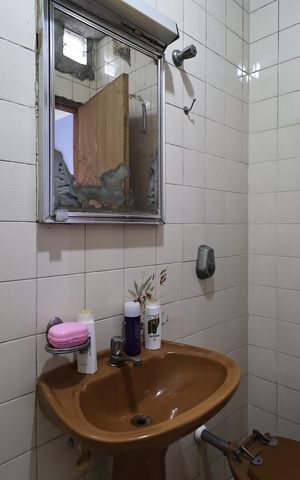 Casa à venda com 176m², 3 quartos e 3 vagasBanheiro 1