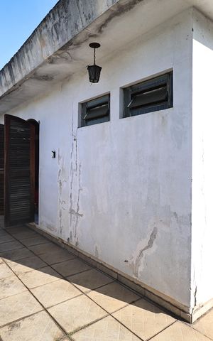 Casa à venda com 176m², 3 quartos e 3 vagasVaranda suite