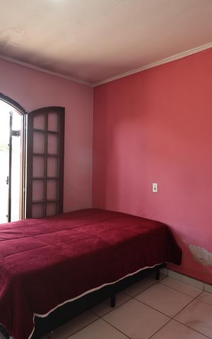 Casa à venda com 176m², 3 quartos e 3 vagasSuite