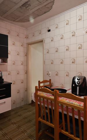 Casa à venda com 176m², 3 quartos e 3 vagasCozinha