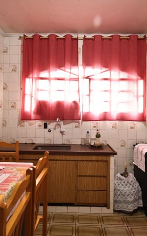 Casa à venda com 176m², 3 quartos e 3 vagasCozinha