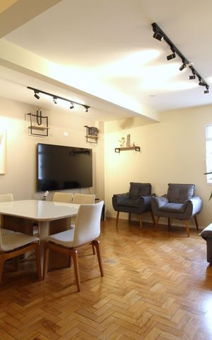Apartamento à venda com 95m², 2 quartos e sem vagaSala