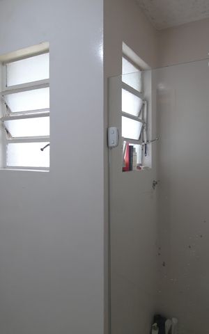 Apartamento à venda com 95m², 2 quartos e sem vagaBanheiro