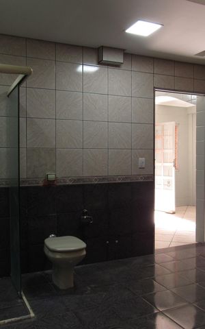 Casa para alugar com 125m², 3 quartos e 2 vagasBanheiro 2