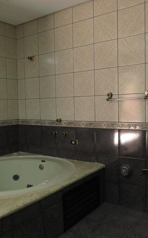 Casa para alugar com 125m², 3 quartos e 2 vagasBanheiro 2