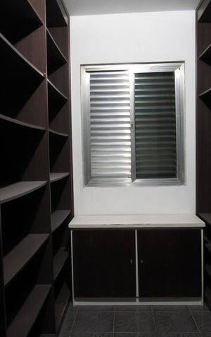 Casa para alugar com 125m², 3 quartos e 2 vagasCloset