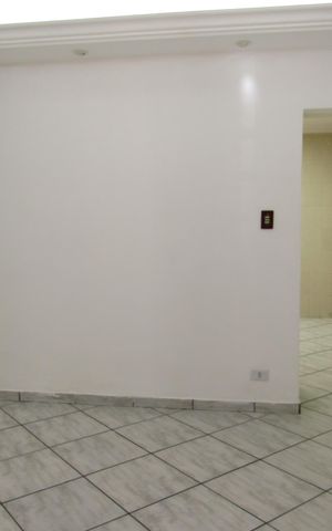 Casa para alugar com 125m², 3 quartos e 2 vagasSala