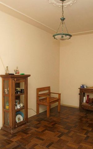 Apartamento à venda com 99m², 3 quartos e sem vagaSala