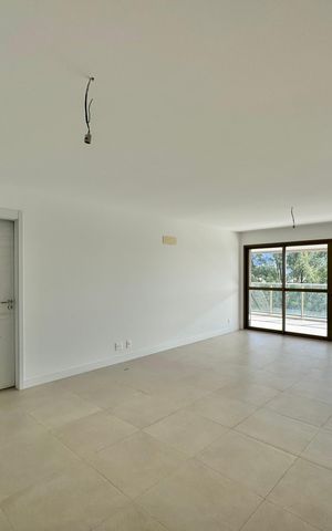 Apartamento à venda com 188m², 4 quartos e 3 vagas Apartamento à venda com 188m², 4 quartos e 3 vagasSala