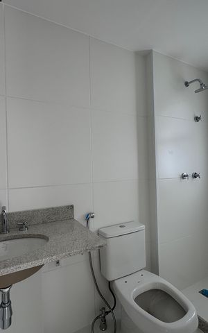 Apartamento à venda com 188m², 4 quartos e 3 vagas Apartamento à venda com 188m², 4 quartos e 3 vagasSuíte 1 - Banheiro