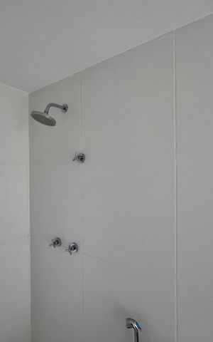 Apartamento à venda com 188m², 4 quartos e 3 vagas Apartamento à venda com 188m², 4 quartos e 3 vagasBanheiro Social