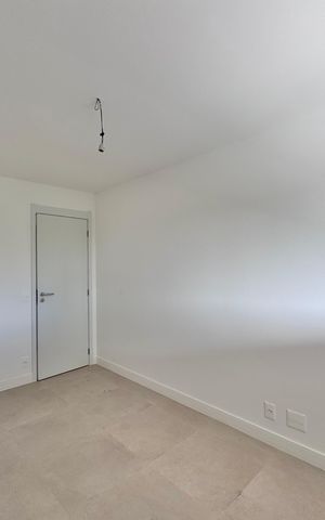 Apartamento à venda com 188m², 4 quartos e 3 vagas Apartamento à venda com 188m², 4 quartos e 3 vagasQuarto 1