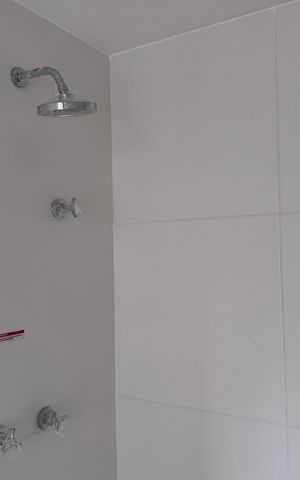 Apartamento à venda com 188m², 4 quartos e 3 vagas Apartamento à venda com 188m², 4 quartos e 3 vagasBanheiro Social
