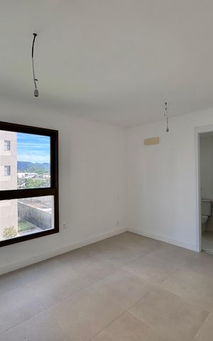 Apartamento à venda com 188m², 4 quartos e 3 vagas Apartamento à venda com 188m², 4 quartos e 3 vagasSuíte 1