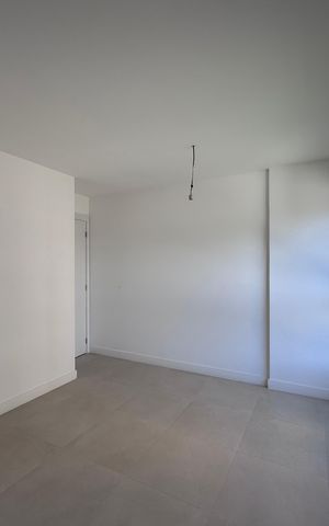 Apartamento à venda com 188m², 4 quartos e 3 vagas Apartamento à venda com 188m², 4 quartos e 3 vagasSuíte 1