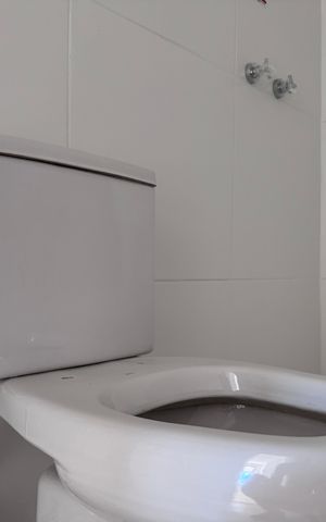 Apartamento à venda com 188m², 4 quartos e 3 vagas Apartamento à venda com 188m², 4 quartos e 3 vagasBanheiro Social