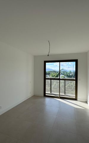 Apartamento à venda com 124m², 3 quartos e 2 vagas Apartamento à venda com 124m², 3 quartos e 2 vagasSuíte