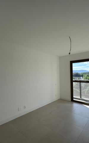 Apartamento à venda com 124m², 3 quartos e 2 vagas Apartamento à venda com 124m², 3 quartos e 2 vagasSuíte