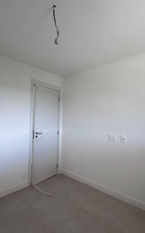 Apartamento à venda com 124m², 3 quartos e 2 vagas Apartamento à venda com 124m², 3 quartos e 2 vagasQuarto 2