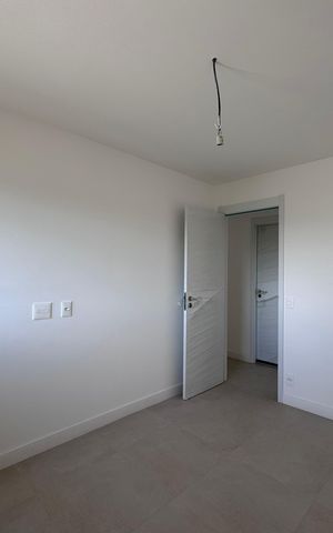 Apartamento à venda com 124m², 3 quartos e 2 vagas Apartamento à venda com 124m², 3 quartos e 2 vagasQuarto 1