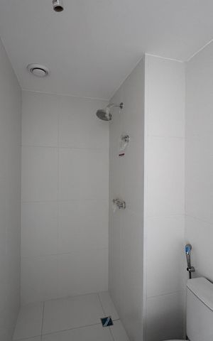 Apartamento à venda com 124m², 3 quartos e 2 vagas Apartamento à venda com 124m², 3 quartos e 2 vagasBanheiro da Suíte
