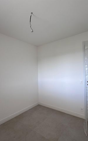 Apartamento à venda com 124m², 3 quartos e 2 vagas Apartamento à venda com 124m², 3 quartos e 2 vagasQuarto 2